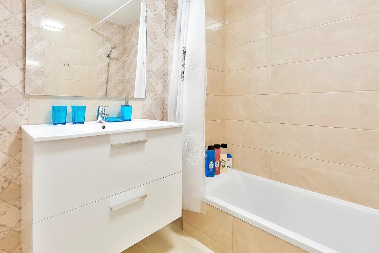 Yellow 3 Bedroom Large Apartment For 10 Guests Costa Adeje  Zewnętrze zdjęcie